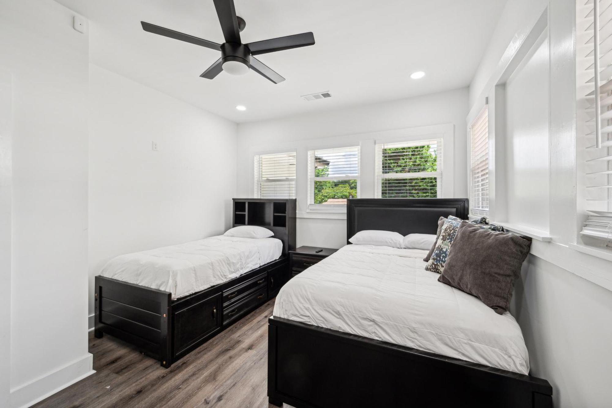Centrally Located Home In Atlanta-10 Mins From Ga Aquarium, Mercedes Benz Stadium, & Much More Kültér fotó