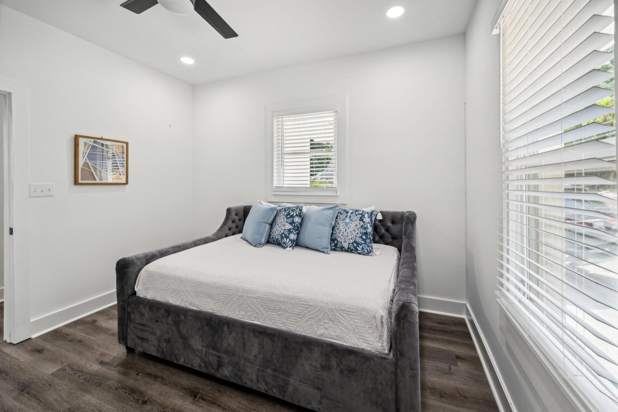 Centrally Located Home In Atlanta-10 Mins From Ga Aquarium, Mercedes Benz Stadium, & Much More Kültér fotó
